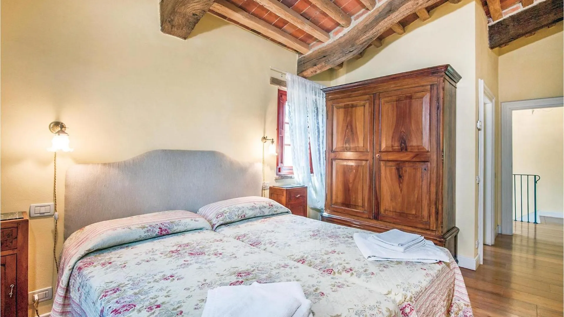 4 Bedroom Beautiful Home In Rapolano Terme Si Rigomagno 0*,  Italy